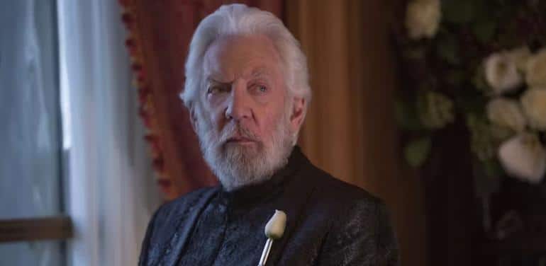 Голодные игры: как Хеймитч выиграл свои Игры (и какую цену он заплатил за это). Фото №4